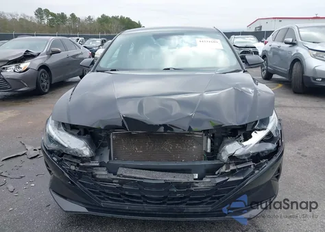 2022 Hyundai Elantra Sel z USA, uszkodzony, nr VIN KMHLM4AG5NU333620